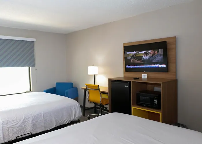 Days Inn By Wyndham Farmville
